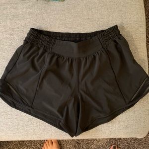 Lulu lemon hotty hot shorts